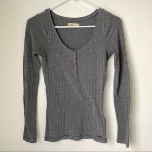 SOLD: Grey Long Sleeve Small Hollister